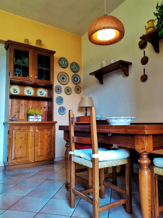 شقة Casa Dina سان جيمينيانو المظهر الخارجي الصورة