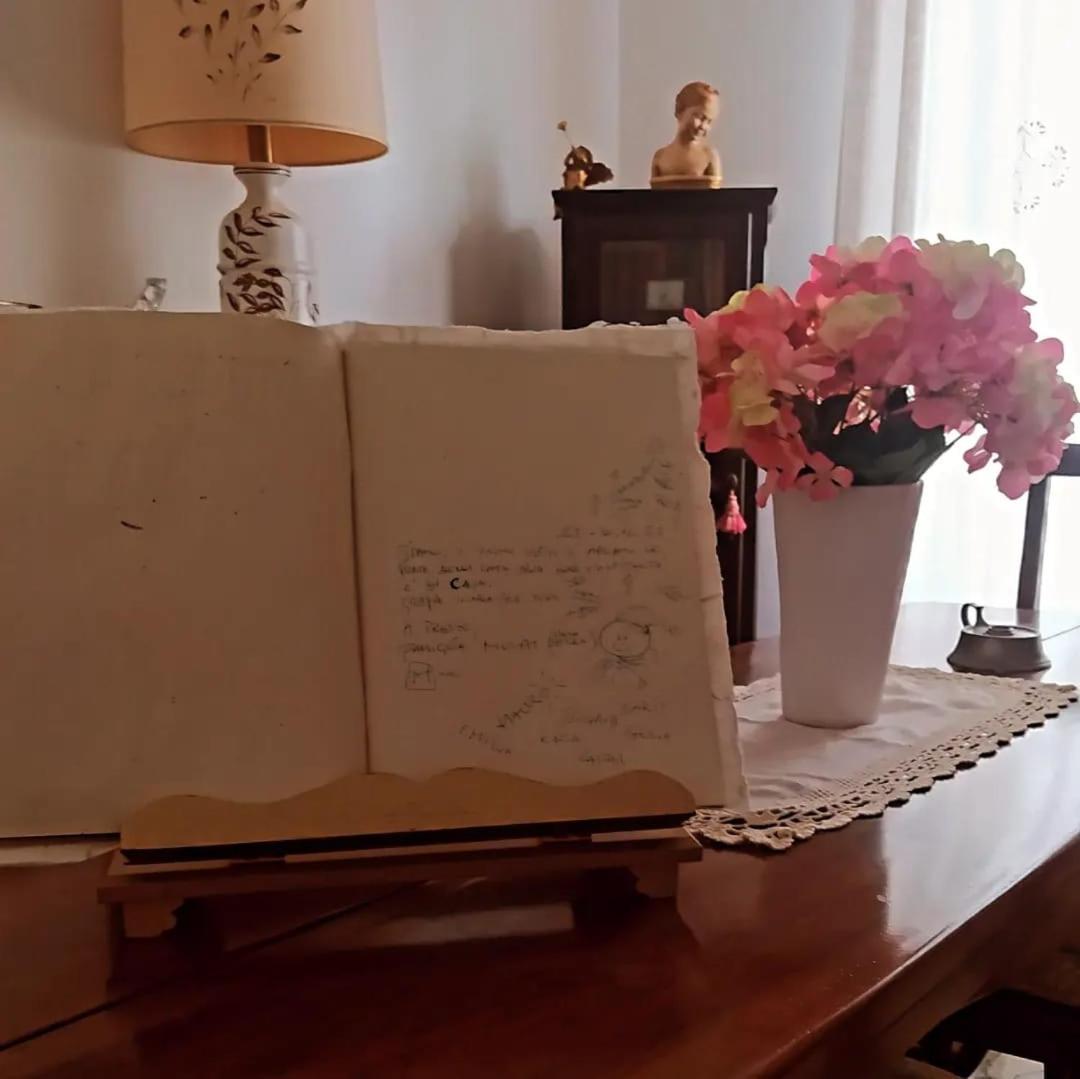 شقة Casa Dina سان جيمينيانو المظهر الخارجي الصورة